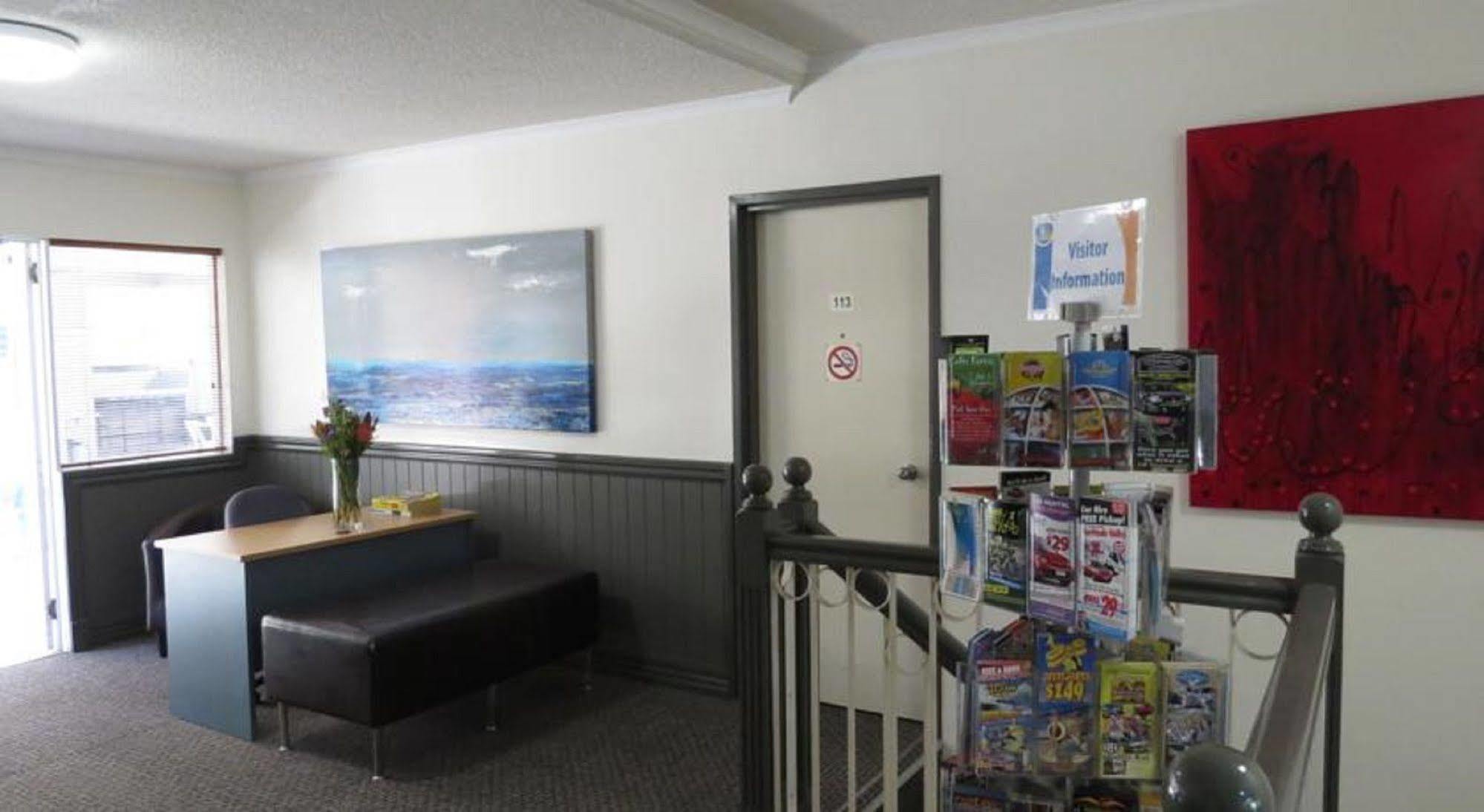 Toowong Inn & Suites Brisbane Buitenkant foto